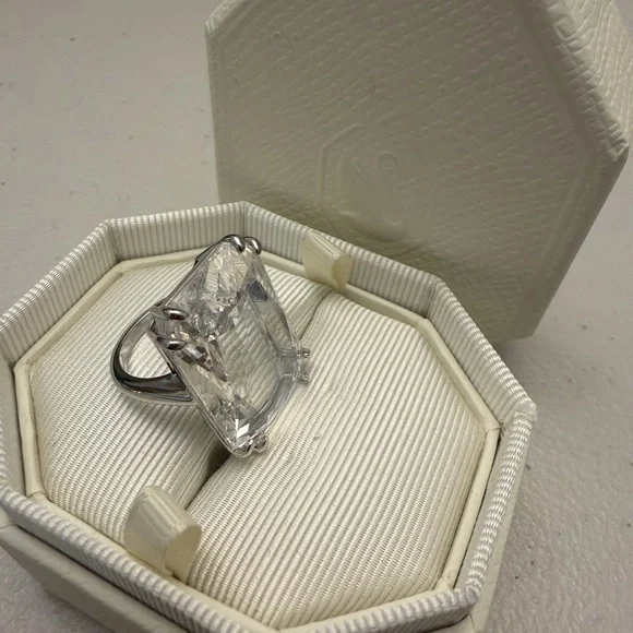 New Swarovski Mesmera Cocktail Ring, Octagon Cut Crystal, White, Rhodium Plated - Picture 9 of 11